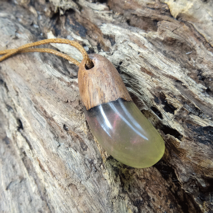 Driftwood with pearl resin