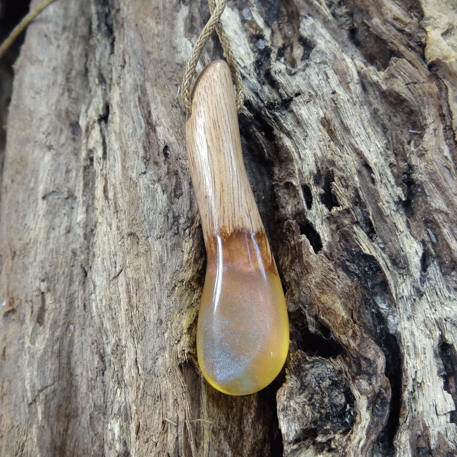 Driftwood with pearl resin