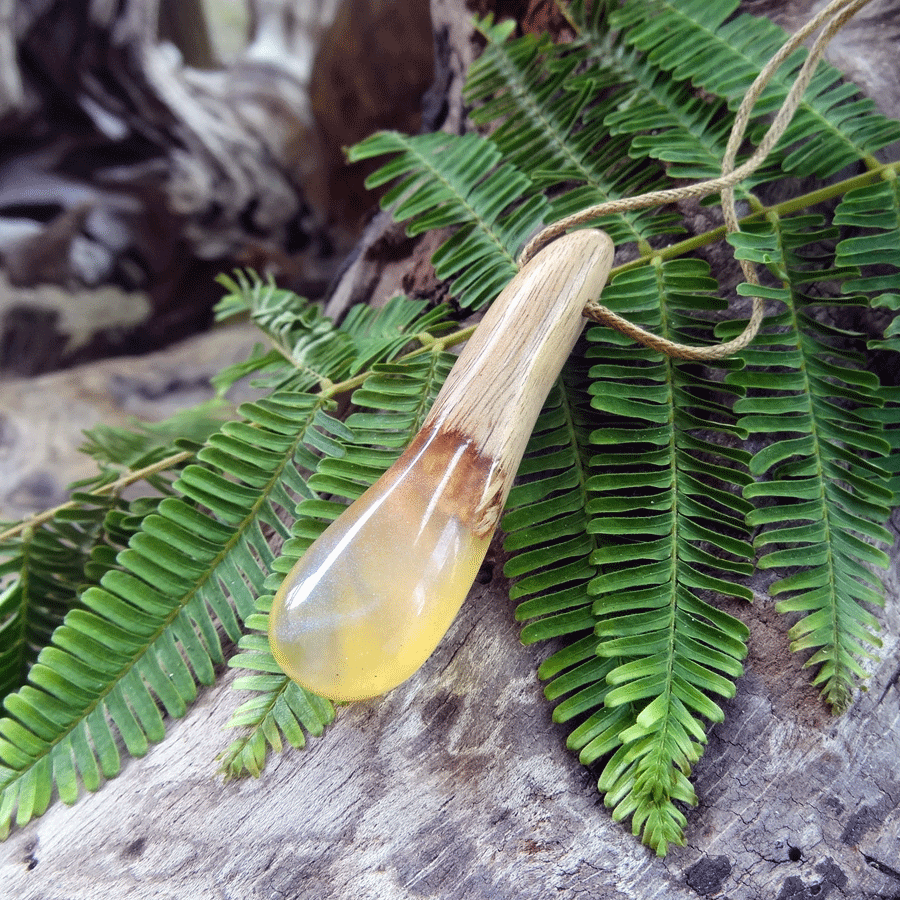 Driftwood with pearl resin