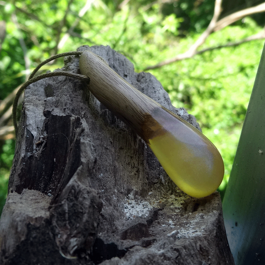 Driftwood with pearl resin