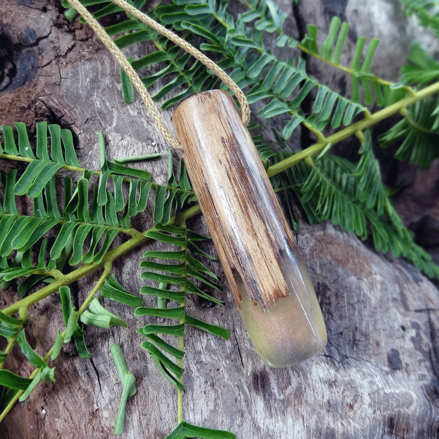 Driftwood with pearl resin