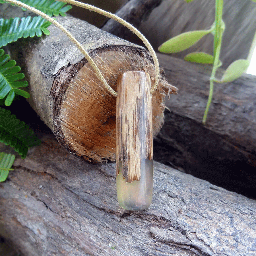 Driftwood with pearl resin