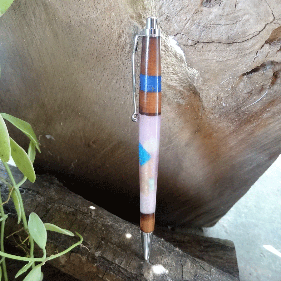 Driftwood and light pink resin pen