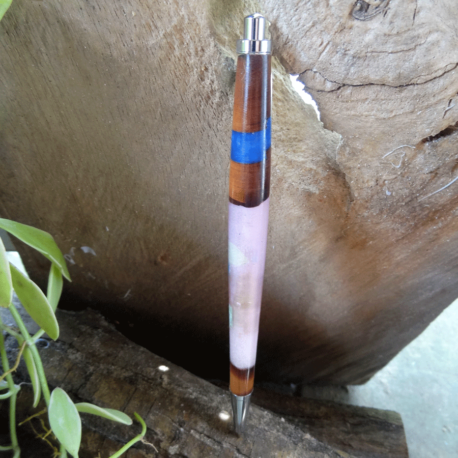 Driftwood and light pink resin pen