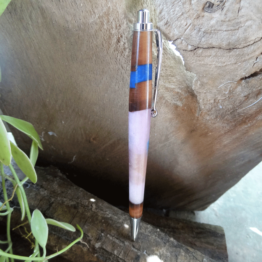 Driftwood and light pink resin pen