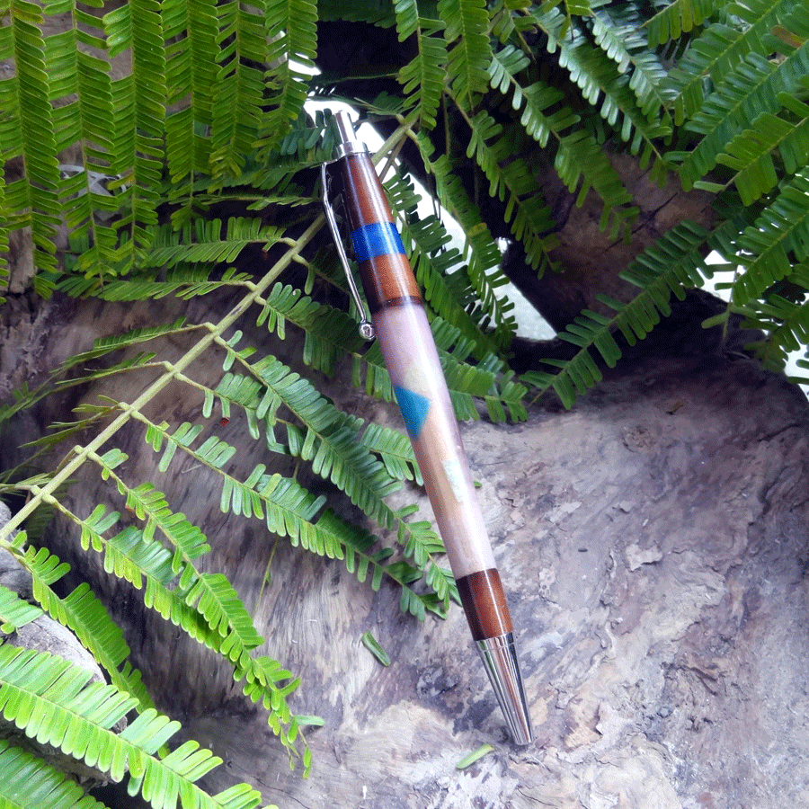 Driftwood and light pink resin pen