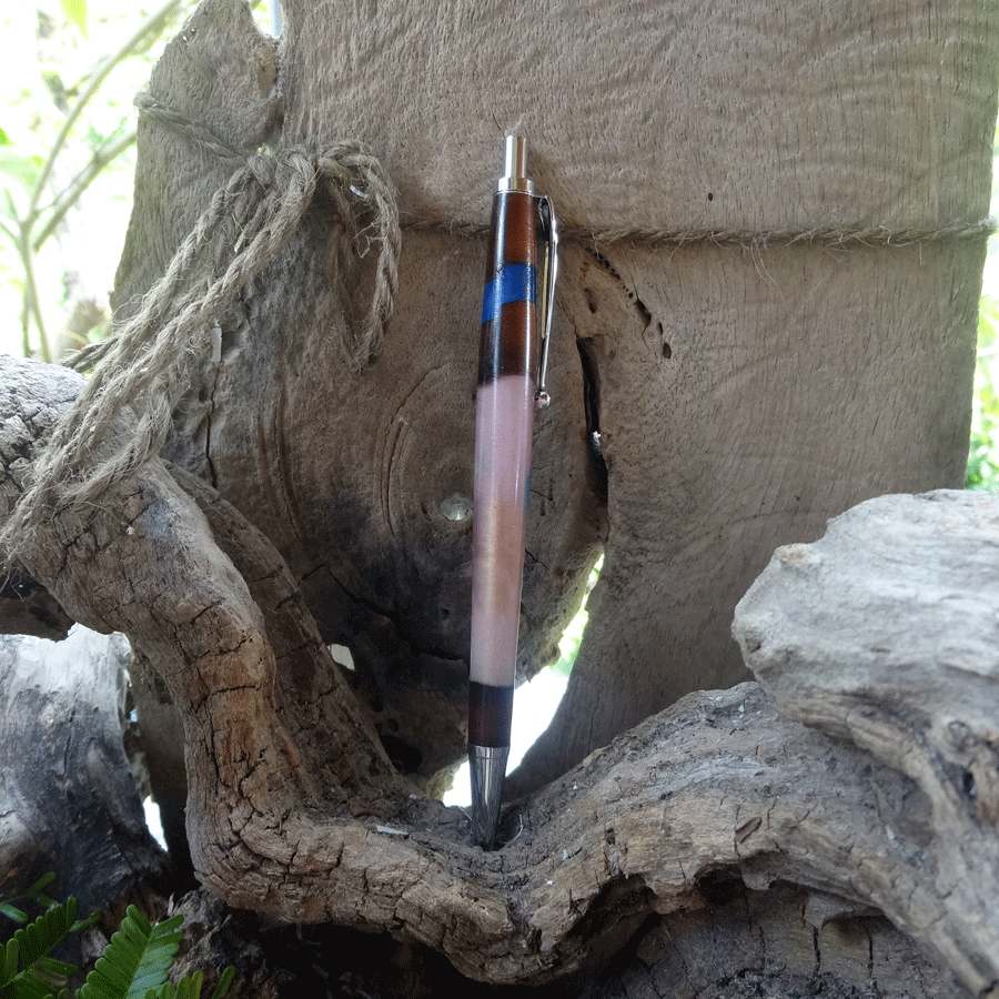 Driftwood and light pink resin pen