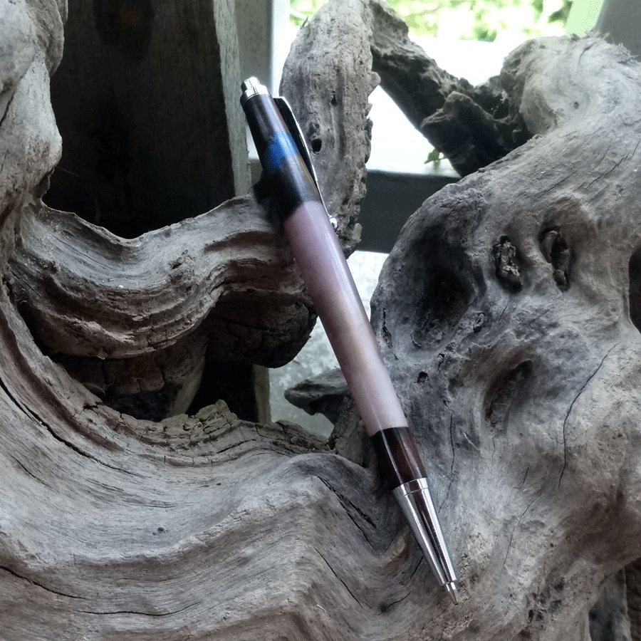 Driftwood and light pink resin pen