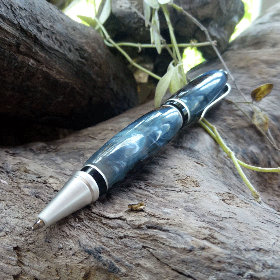 Driftwood and blueish grey resin pen