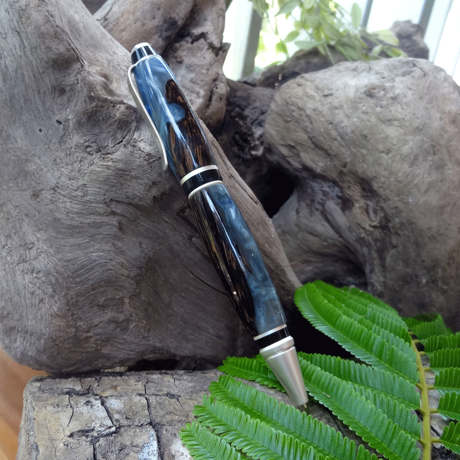 Driftwood and blueish grey resin pen