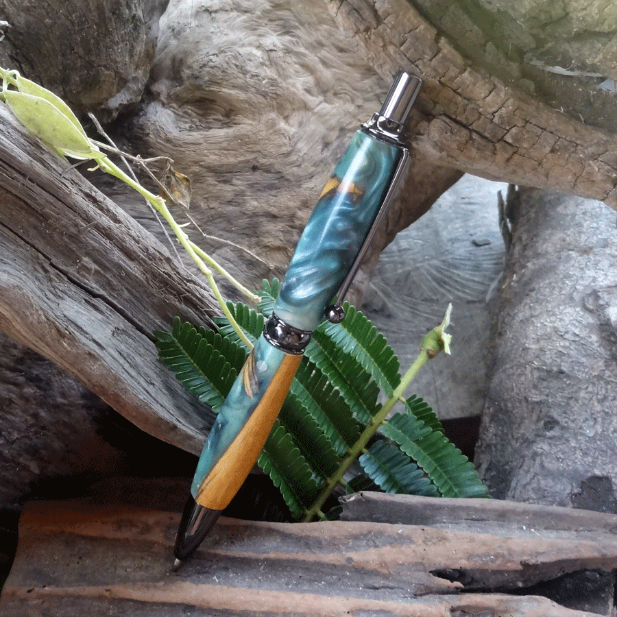 Driftwood and green and pearl resin pen