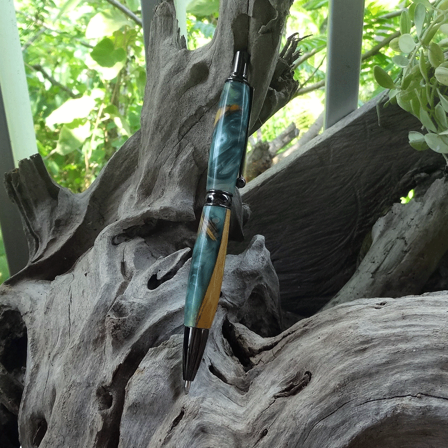 Driftwood and green and pearl resin pen