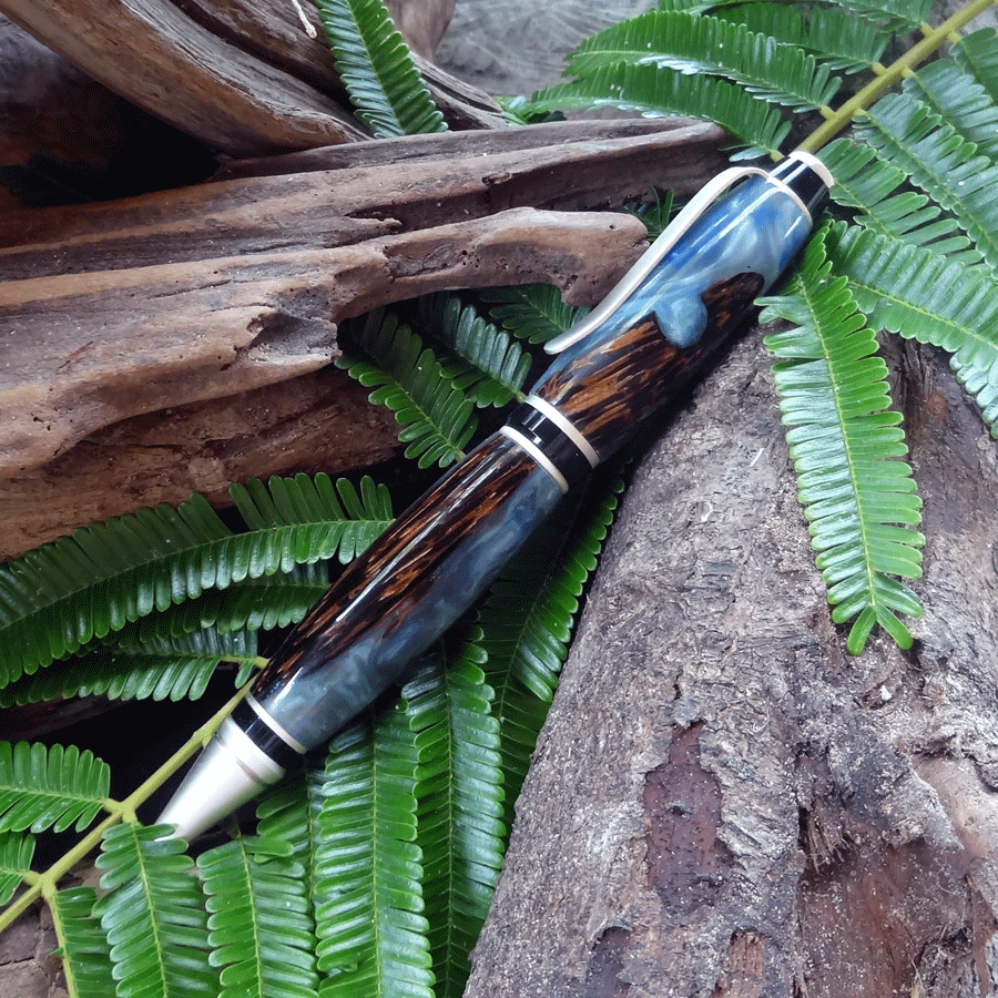 Driftwood and blueish grey resin pen