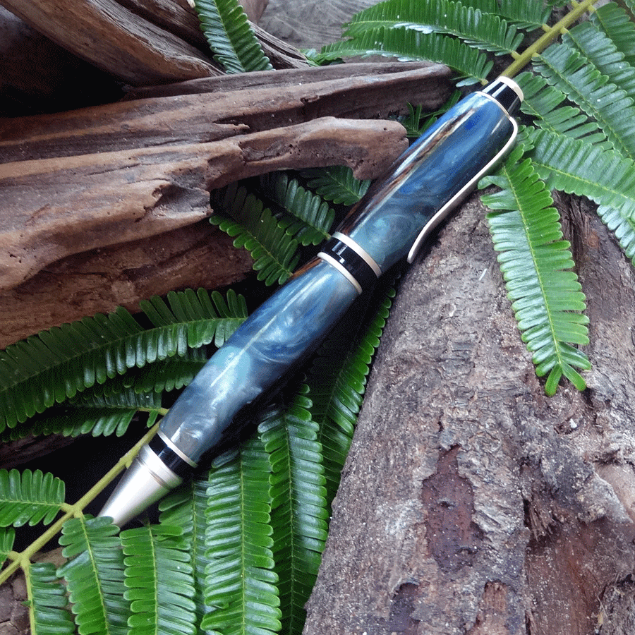 Driftwood and blueish grey resin pen