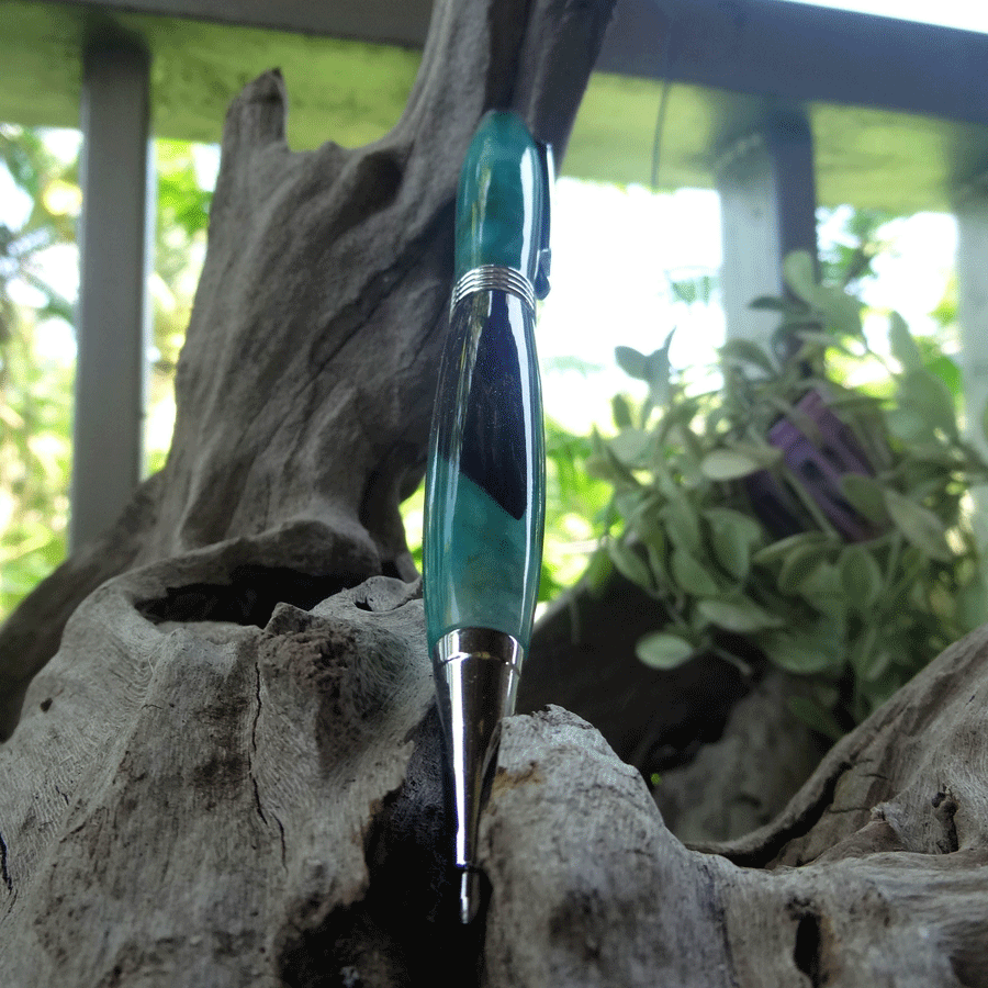 Driftwood and teal resin pen