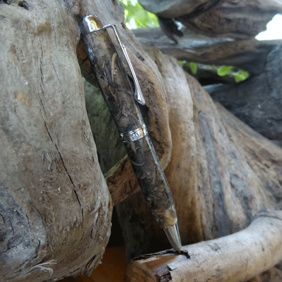 Driftwood and grey resin pen