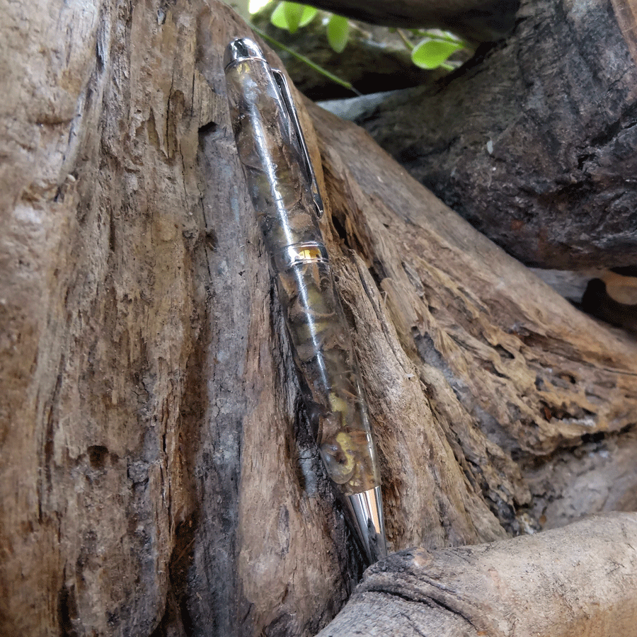 Driftwood and grey resin pen