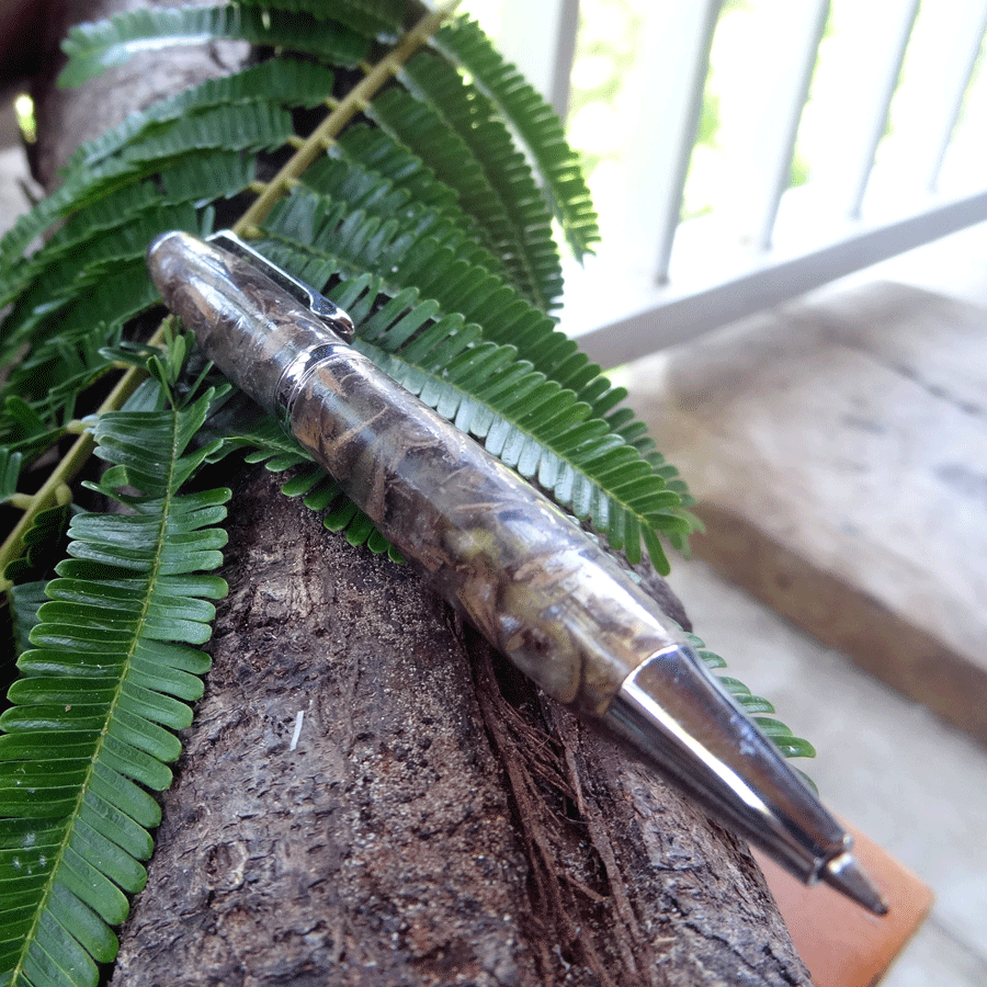 Driftwood and grey resin pen