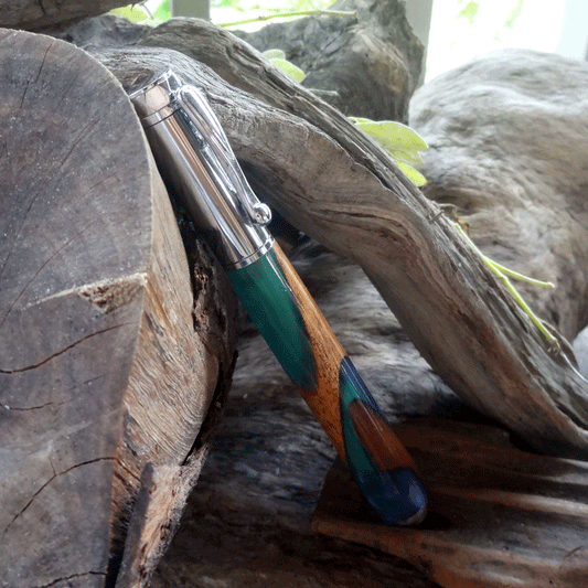 Driftwood and blue and green resin fountain pen