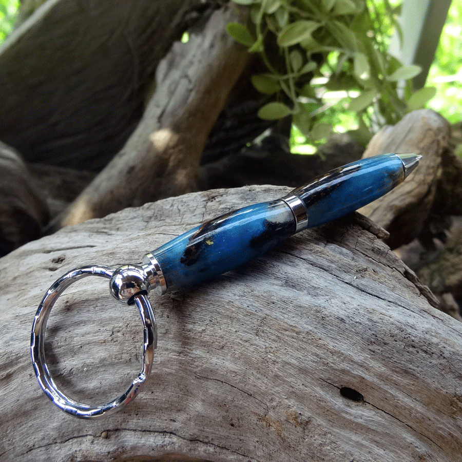 Driftwood and blue resin key chain twist pen