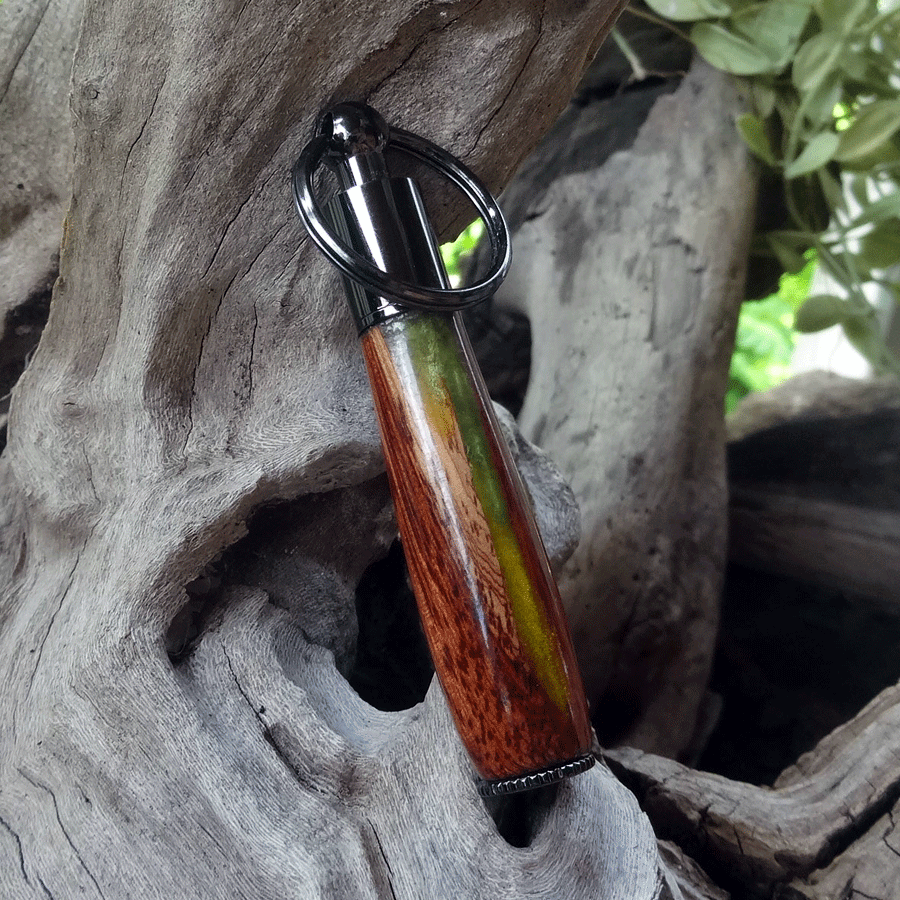 Driftwood and green and red resin key chain pen