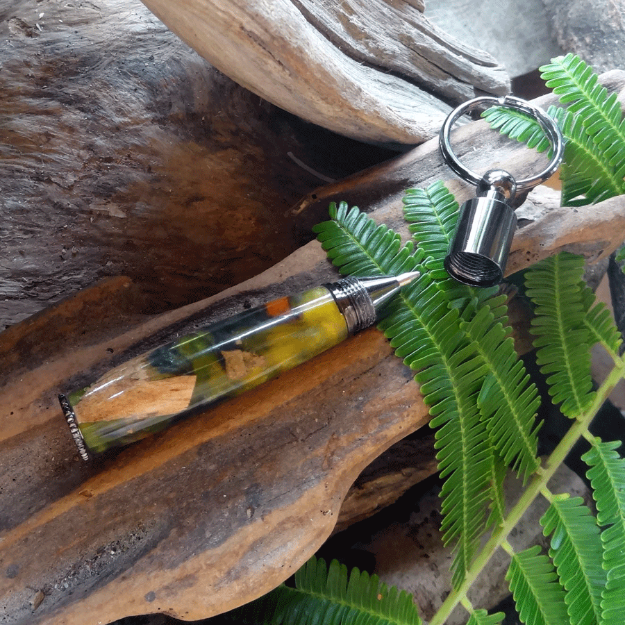 Driftwood and green resin key chain pen