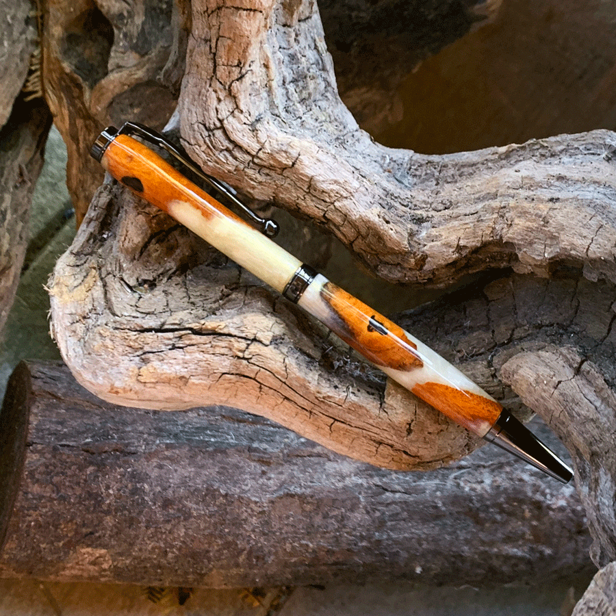 Driftwood and pearl resin pen