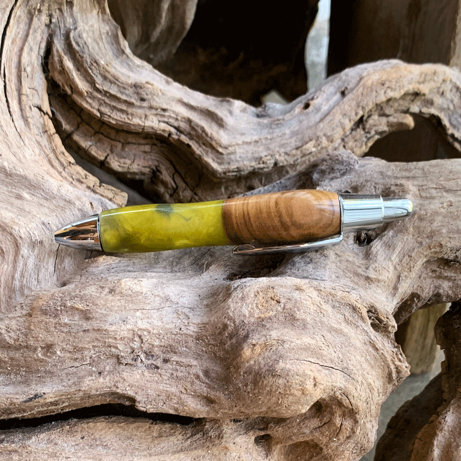 Driftwood and green resin pen