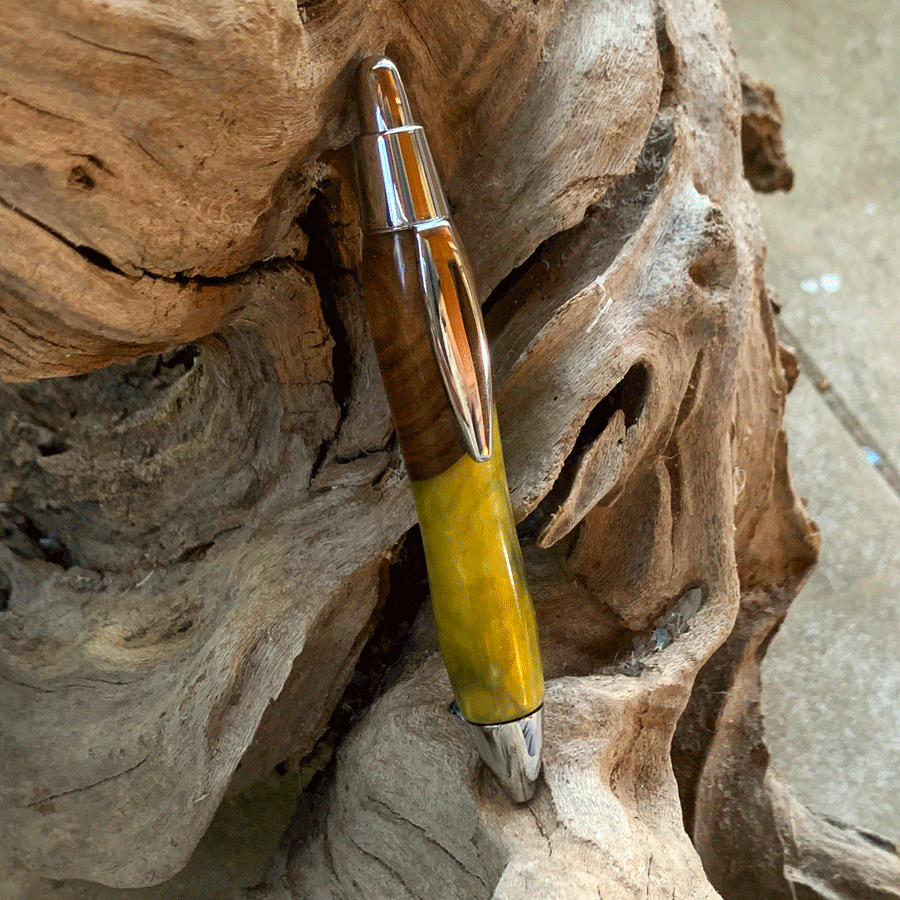 Driftwood and green resin pen